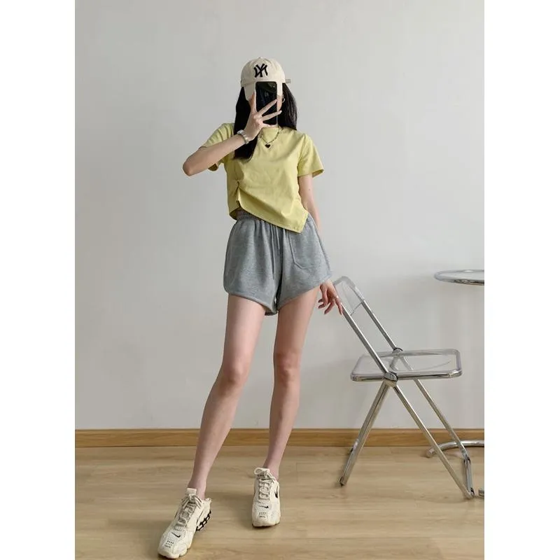 Casual Versatile Loose Fit Sports Slimming High-Waisted Shorts