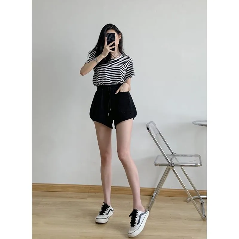 Casual Versatile Loose Fit Sports Slimming High-Waisted Shorts