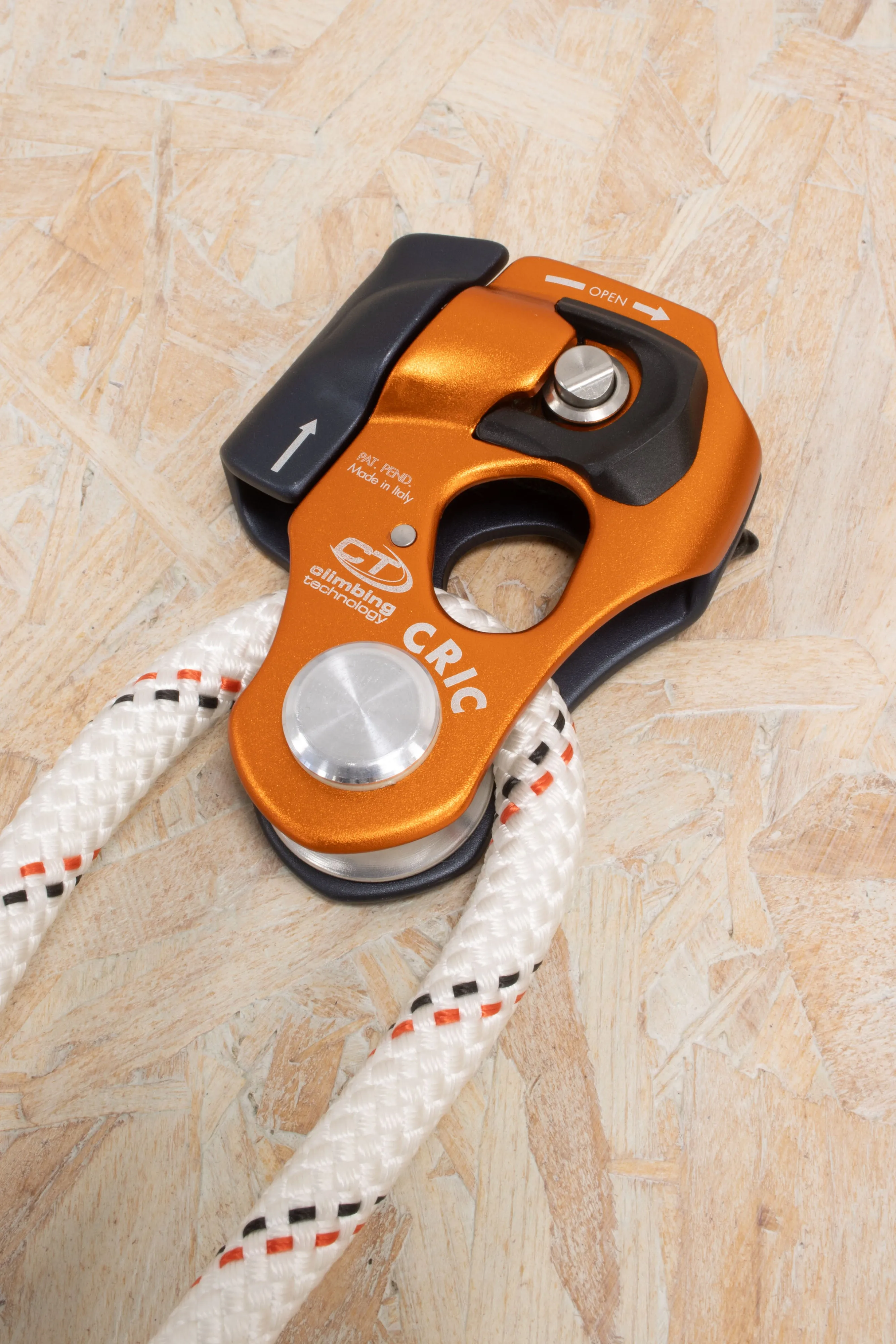 Climbing Technology - Cric