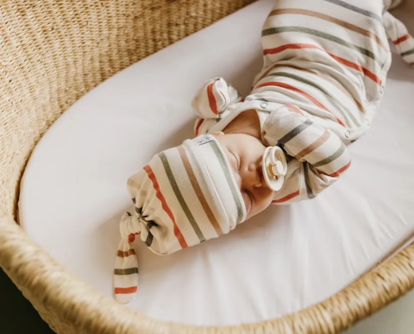 Copper Pearl - Newborn Top Knot Hat in Linus