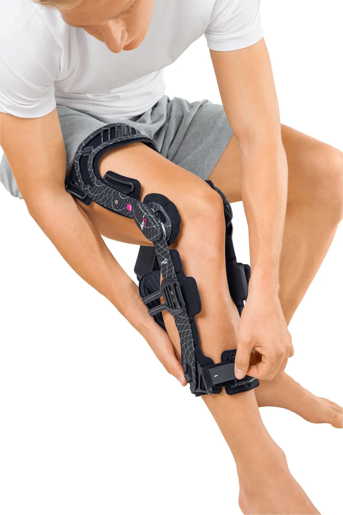 M.4s PCL Dynamic Knee Brace